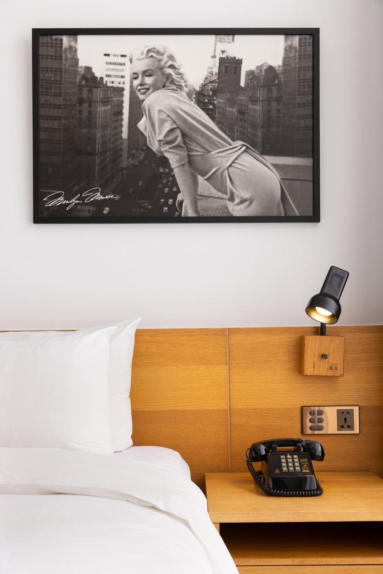 Bluesky Hotel Taichung Exterior photo